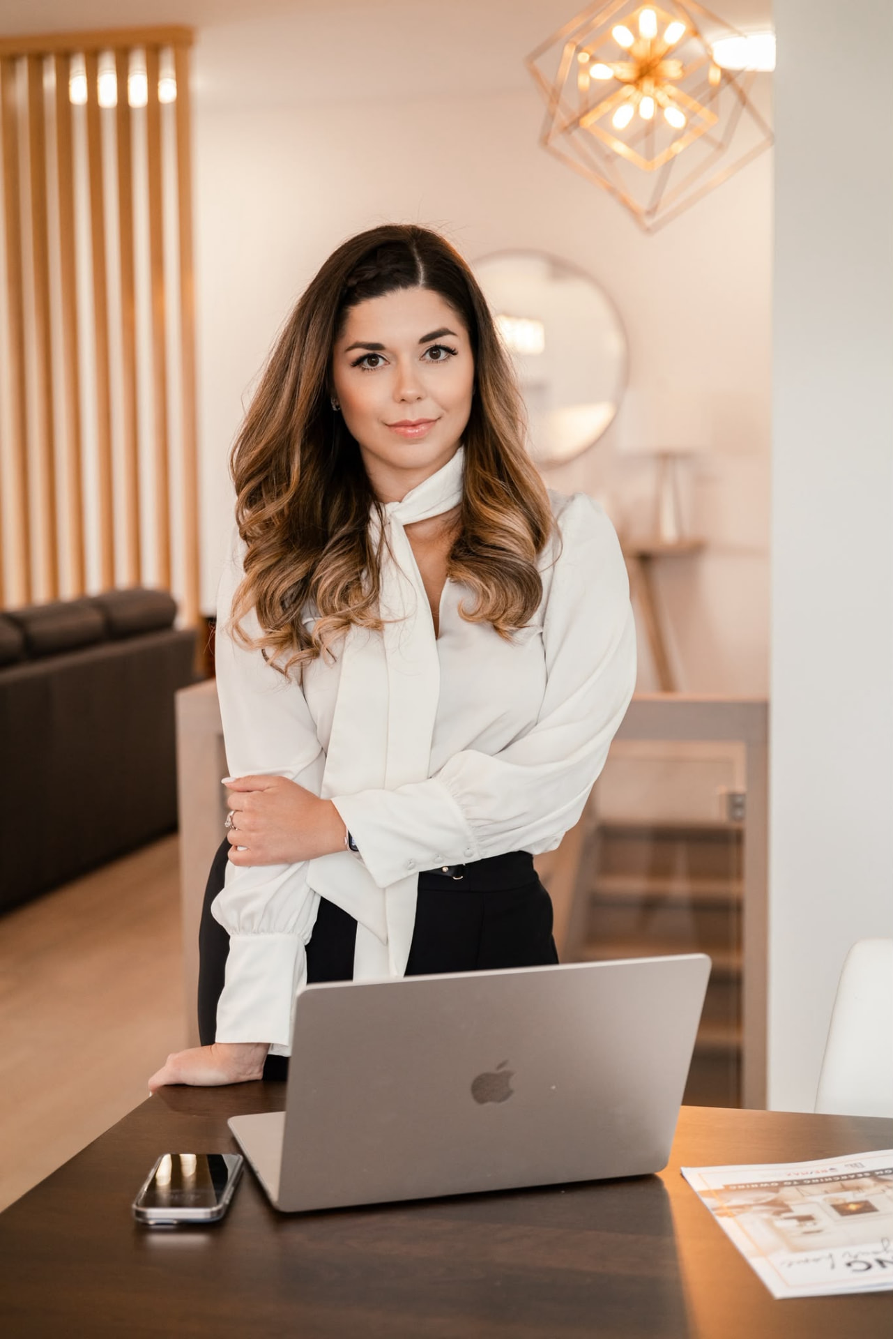 Portrait of Kateryna Topchii, real estate advisor in Kingston